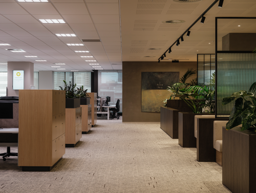 Avanti Finance Booth Seating and Open plan office desks