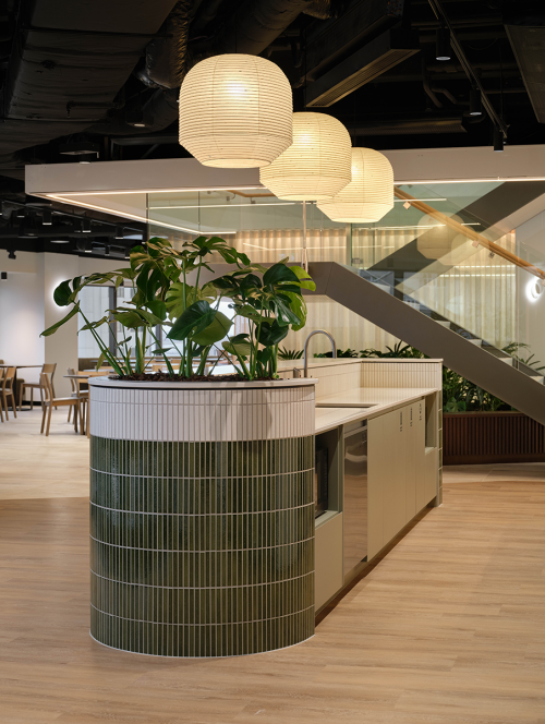 BTSR Client Facing Kitchen