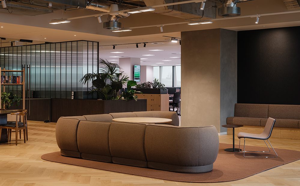 A future-focused workplace for Avanti Finance in Wynyard Quarter